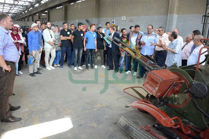 مصانع الإنتاج الحربي تستقبل  100شباب وفتاه من جامعتى "عين شمس" و"السويس"
