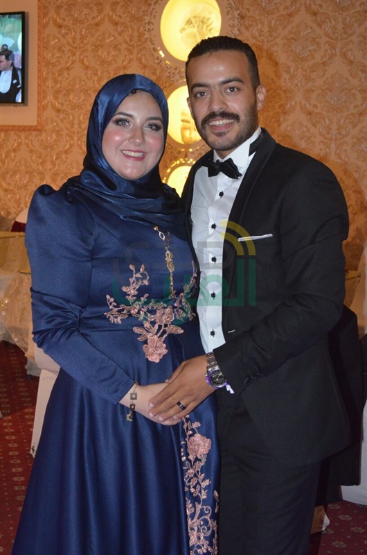 بالصور.. نجوم الأغنية يحتفلون بزفاف الشاعر أيمن عز بالصور.. نجوم الأغنية يحتفلون بزفاف الشاعر أيمن عز