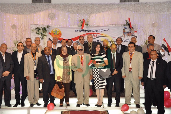 بالصور.. احتفالية كبرى لتكريم أبطال حرب أكتوبر