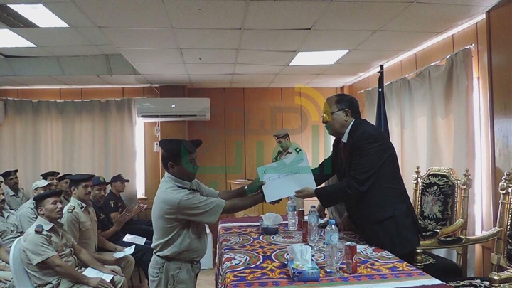 بالصور.. مدير أمن كفر الشيخ يكرم المتميزين في الدورة التدريبية لأفراد الشرطة