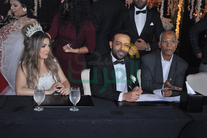 بالصور.. حفل زفاف ضخم للنجم"تامر عاشور" بحضور كوكبة من نجوم الفن والغناء
