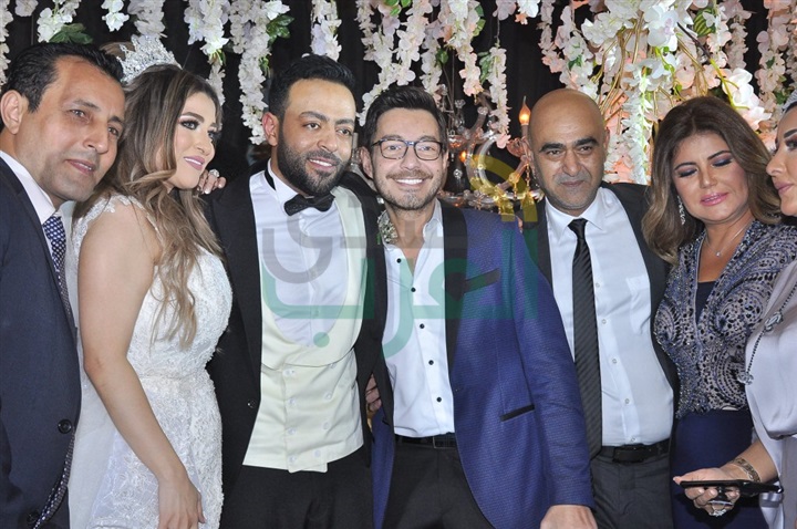 بالصور.. حفل زفاف ضخم للنجم"تامر عاشور" بحضور كوكبة من نجوم الفن والغناء