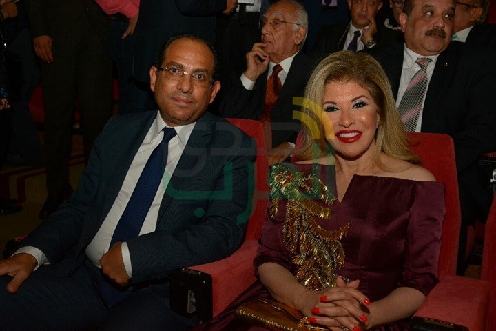 بالصور.. وصول حسين ومصطفي فهمي لحفل افتتاح مهرجان الاسكندريه بالصور.. وصول حسين ومصطفي فهمي لحفل افتتاح مهرجان الاسكندريه