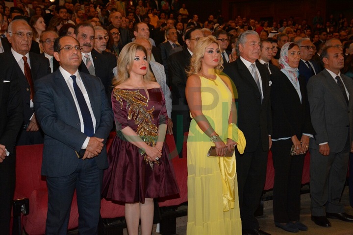 بالصور.. وصول حسين ومصطفي فهمي لحفل افتتاح مهرجان الاسكندريه بالصور.. وصول حسين ومصطفي فهمي لحفل افتتاح مهرجان الاسكندريه