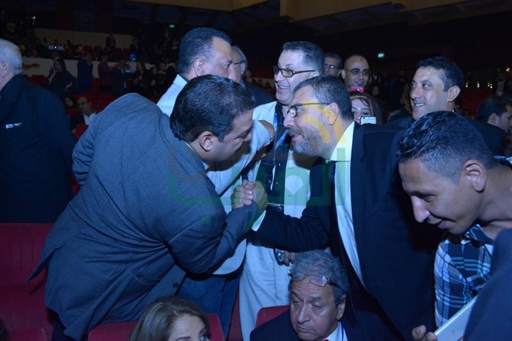 بالصور.. مظاهرة في حب عمرو الليثي بالاسكندرية السينمائي‎‏