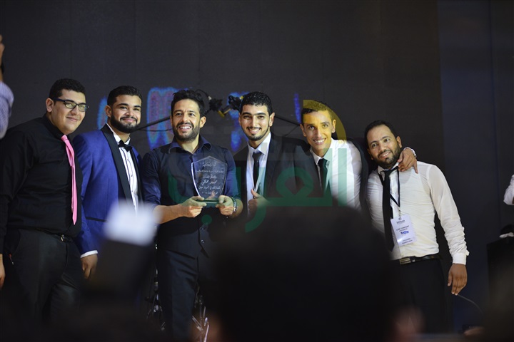 بالصور.. حماقى يتألق حفل جامعة الإسكندرية بالصور.. حماقى يتألق حفل جامعة الإسكندرية