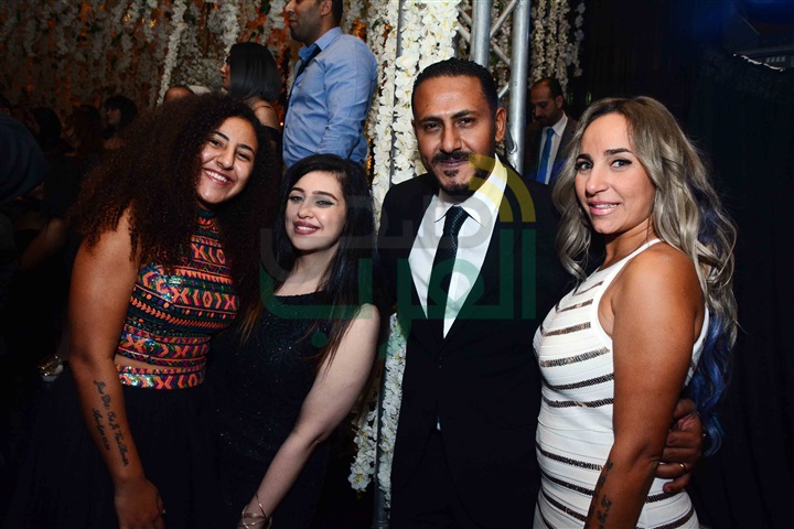 بالصور.. جنات ورامي جمال ودياب يشعلون زفاف "تامر عاشور" بالصور.. جنات ورامي جمال ودياب يشعلون زفاف "تامر عاشور"