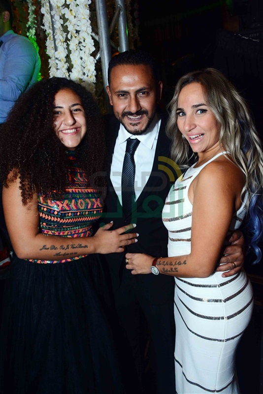 بالصور.. جنات ورامي جمال ودياب يشعلون زفاف "تامر عاشور" بالصور.. جنات ورامي جمال ودياب يشعلون زفاف "تامر عاشور"