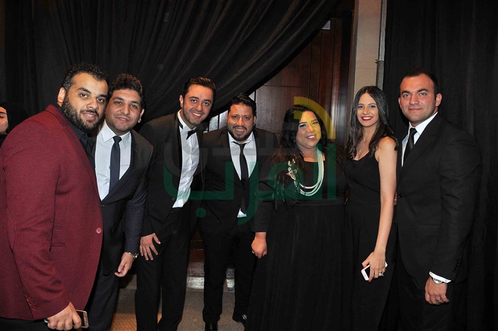بالصور.. جنات ورامي جمال ودياب يشعلون زفاف "تامر عاشور" بالصور.. جنات ورامي جمال ودياب يشعلون زفاف "تامر عاشور"