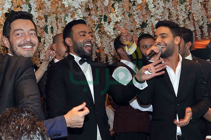بالصور.. جنات ورامي جمال ودياب يشعلون زفاف "تامر عاشور" بالصور.. جنات ورامي جمال ودياب يشعلون زفاف "تامر عاشور"