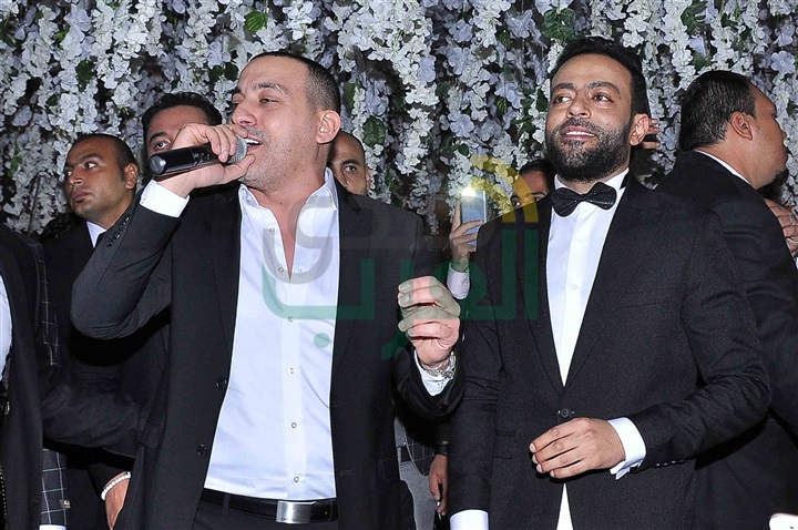 بالصور.. جنات ورامي جمال ودياب يشعلون زفاف "تامر عاشور" بالصور.. جنات ورامي جمال ودياب يشعلون زفاف "تامر عاشور"