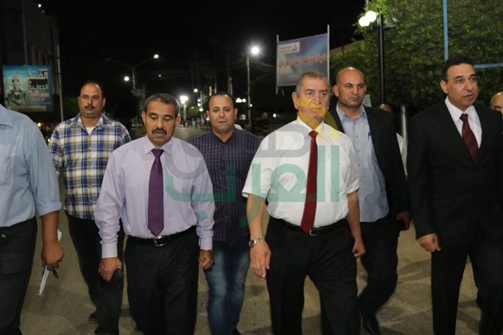 بالصور...محافظ كفر الشيخ يشارك الجماهير فرحة الصعود لكأس العالم