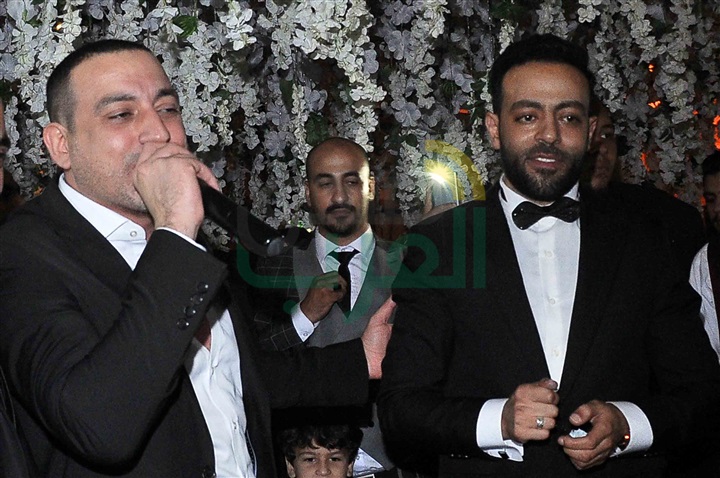 بالصور.. جنات ورامي جمال ودياب يشعلون زفاف "تامر عاشور" بالصور.. جنات ورامي جمال ودياب يشعلون زفاف "تامر عاشور"