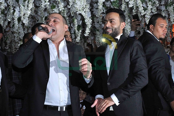 بالصور.. جنات ورامي جمال ودياب يشعلون زفاف "تامر عاشور" بالصور.. جنات ورامي جمال ودياب يشعلون زفاف "تامر عاشور"