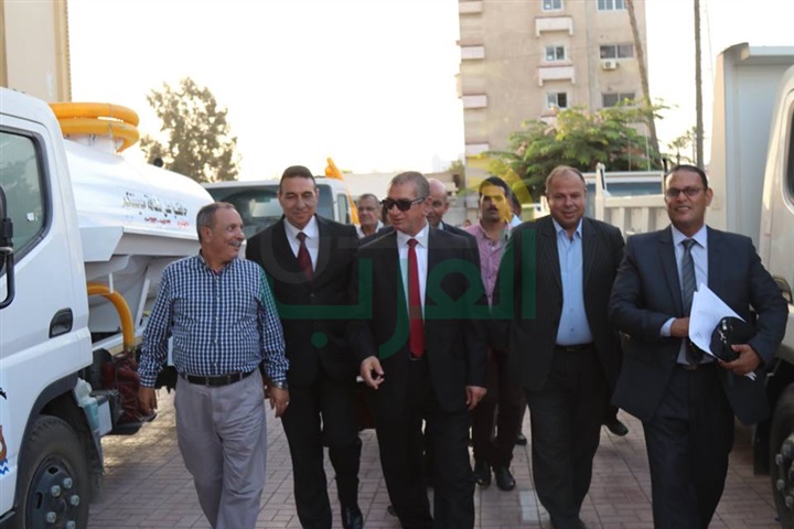 بالفيديو والصور.. 15 مليون جنيه لدعم منظومة النظافة بكفر الشيخ 