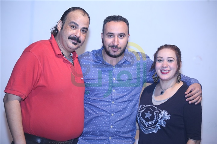 بالصور.. المخرج ياسر بدوي يواصل بروفات "إلعبي يا العاب"على مسرح الهوسابير بالصور.. المخرج ياسر بدوي يواصل بروفات "إلعبي يا العاب"على مسرح الهوسابير