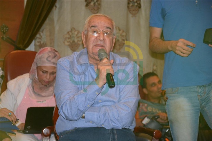 حسين فهمي: لابد من إعادة التفكير في صناعة السينما بدعم الدولة
