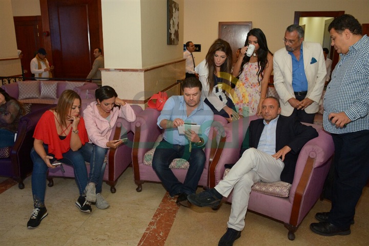بالصور.. فنانو سوريا بمهرجان الإسكندرية يتابعون مباراة منتخبهم أمام أستراليا بالصور.. فنانو سوريا بمهرجان الإسكندرية يتابعون مباراة منتخبهم أمام أستراليا