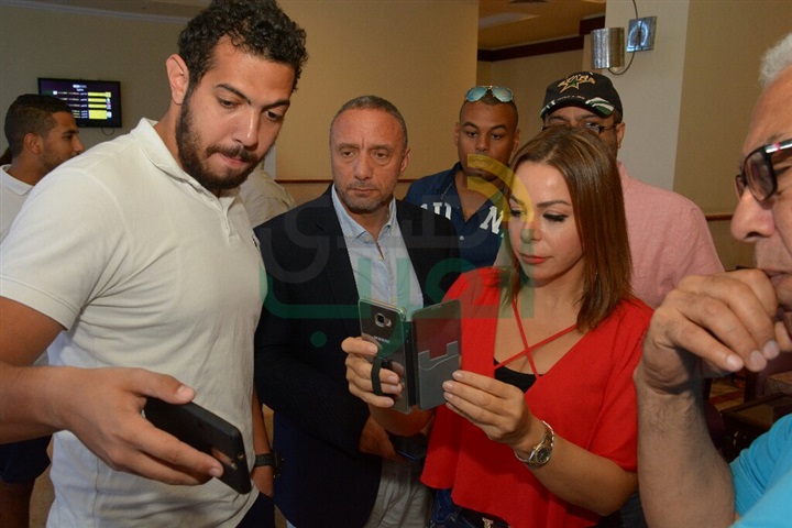 بالصور.. فنانو سوريا بمهرجان الإسكندرية يتابعون مباراة منتخبهم أمام أستراليا بالصور.. فنانو سوريا بمهرجان الإسكندرية يتابعون مباراة منتخبهم أمام أستراليا