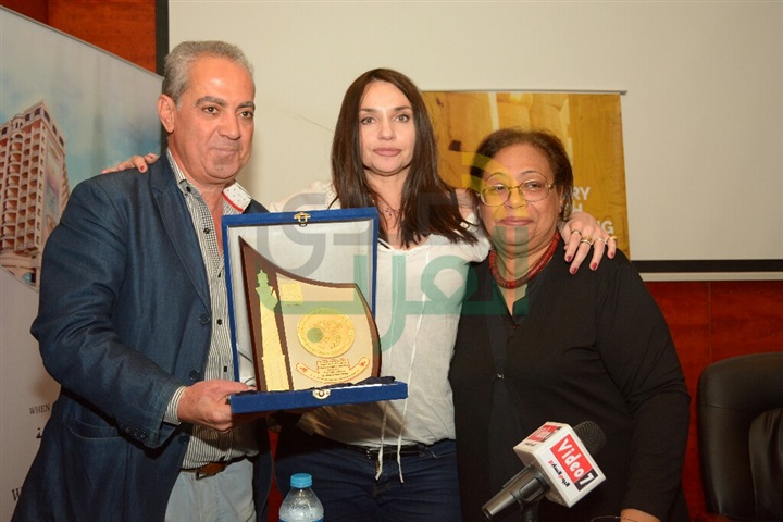 بالصور.. ‎ندوة الفنانه بياتريس علي هامش المهرجان