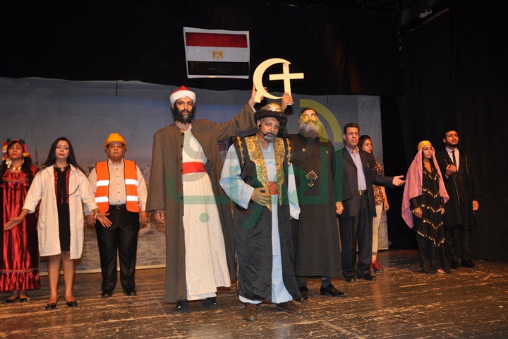 بالصور.. المهرجان الأول بالشباب تحيا الأمم تكرم أبطال أكتوبر وأبطال فيلم أسد سيناء بالصور.. المهرجان الأول بالشباب تحيا الأمم تكرم أبطال أكتوبر وأبطال فيلم أسد سيناء