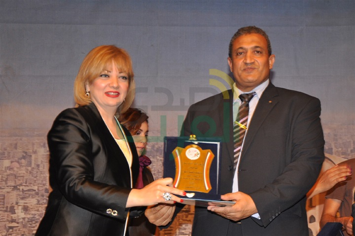 بالصور.. المهرجان الأول بالشباب تحيا الأمم تكرم أبطال أكتوبر وأبطال فيلم أسد سيناء بالصور.. المهرجان الأول بالشباب تحيا الأمم تكرم أبطال أكتوبر وأبطال فيلم أسد سيناء