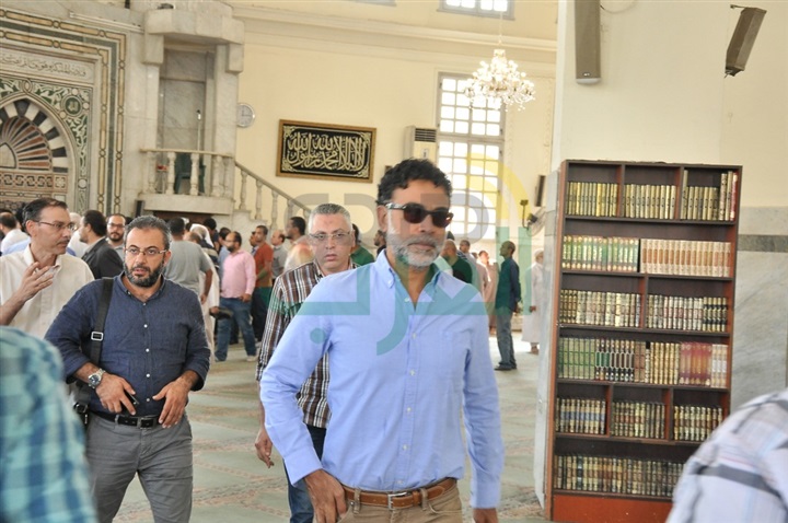 مصطفى قمر وعادل حسني وهاني خليفه فى وداع المخرج محمد راضي مصطفى قمر وعادل حسني وهاني خليفه فى وداع المخرج محمد راضي
