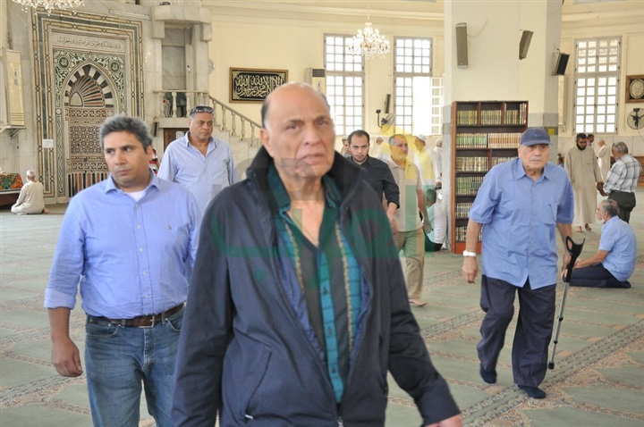 مصطفى قمر وعادل حسني وهاني خليفه فى وداع المخرج محمد راضي مصطفى قمر وعادل حسني وهاني خليفه فى وداع المخرج محمد راضي
