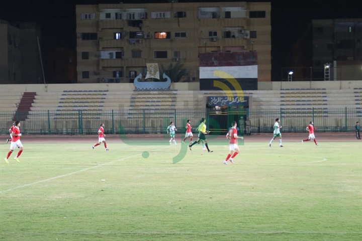 بالصور.. محافظ كفر الشيخ يشهد مباراة فوز الفريق الأول على بلدية المحلة