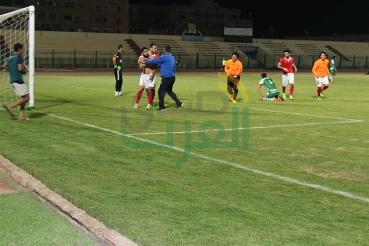 بالصور.. محافظ كفر الشيخ يشهد مباراة فوز الفريق الأول على بلدية المحلة