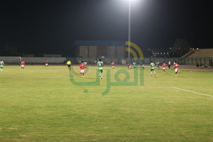 بالصور.. محافظ كفر الشيخ يشهد مباراة فوز الفريق الأول على بلدية المحلة