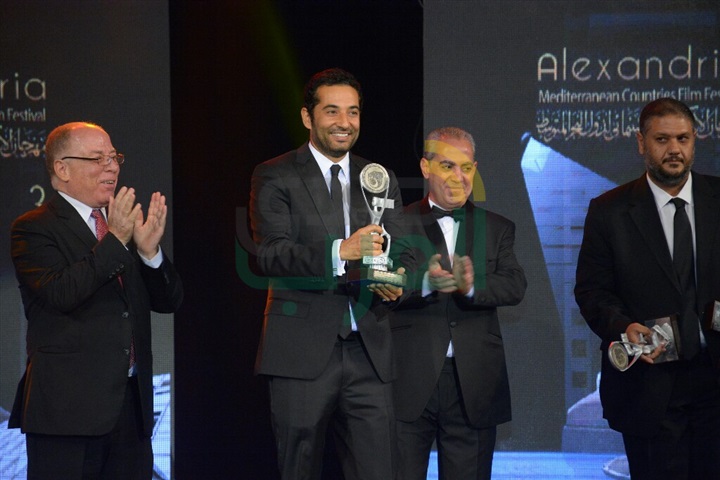 عمرو سعد و ماجد الكدواني و نيللي كريم يحصدون جوائز استفتاء مهرجان الإسكندرية السينمائي عمرو سعد و ماجد الكدواني و نيللي كريم يحصدون جوائز استفتاء مهرجان الإسكندرية السينمائي
