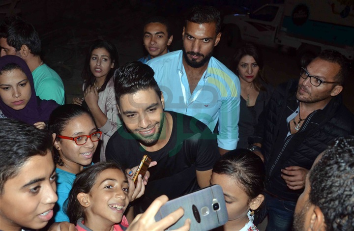 بالصور.. أحمد جمال وياسر الحريري وسامي يوسف يشعلون نادي الزهور بالصور.. أحمد جمال وياسر الحريري وسامي يوسف يشعلون نادي الزهور