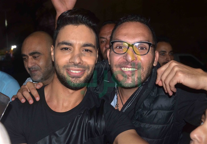 بالصور.. أحمد جمال وياسر الحريري وسامي يوسف يشعلون نادي الزهور بالصور.. أحمد جمال وياسر الحريري وسامي يوسف يشعلون نادي الزهور