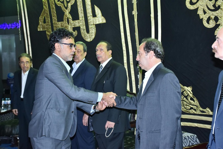 بالصور.. بدء عزاء المخرج محمد راضي بمسجد عمر مكرم