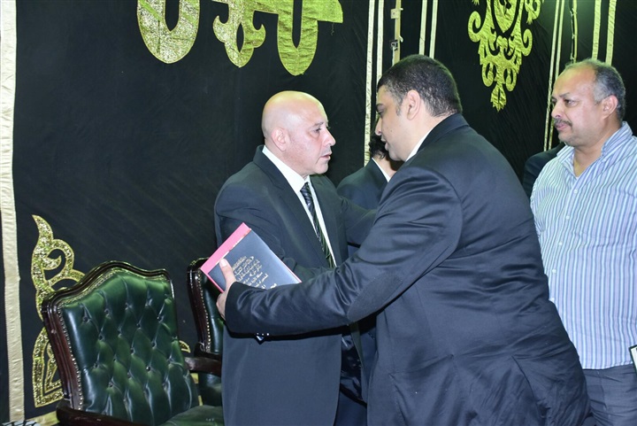 بالصور.. بدء عزاء المخرج محمد راضي بمسجد عمر مكرم