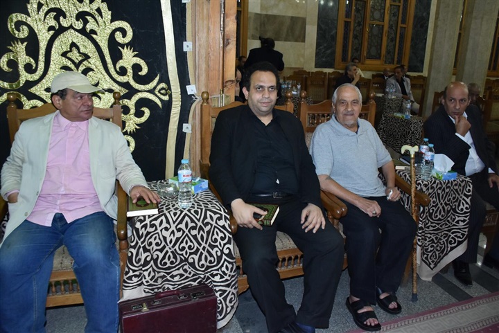 بالصور.. بدء عزاء المخرج محمد راضي بمسجد عمر مكرم