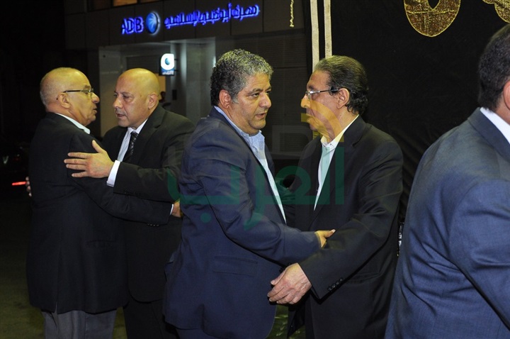 بالصور.. بدء عزاء المخرج محمد راضي بمسجد عمر مكرم