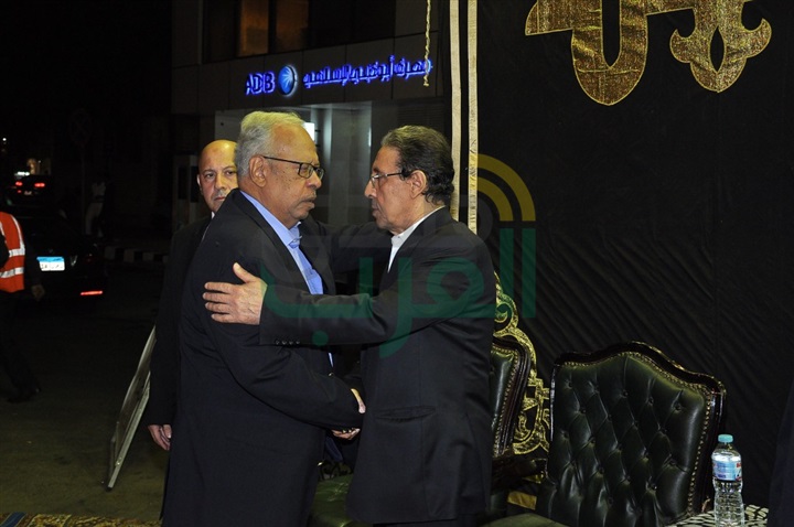 بالصور.. بدء عزاء المخرج محمد راضي بمسجد عمر مكرم