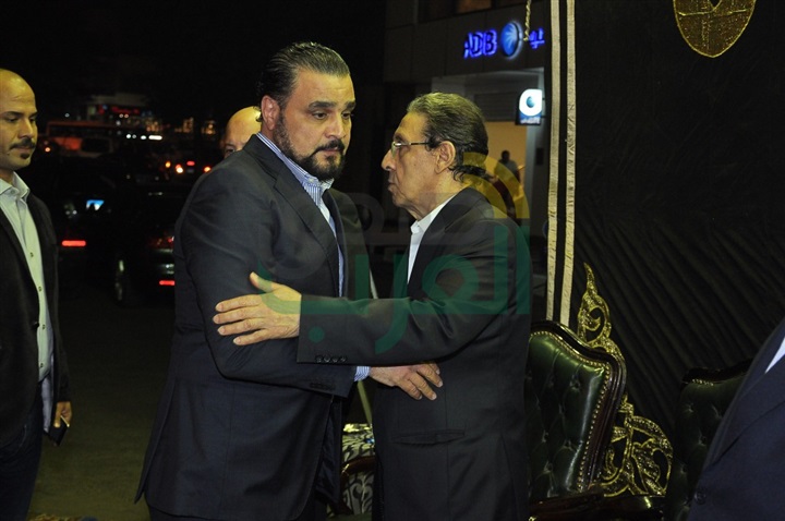بالصور.. بدء عزاء المخرج محمد راضي بمسجد عمر مكرم