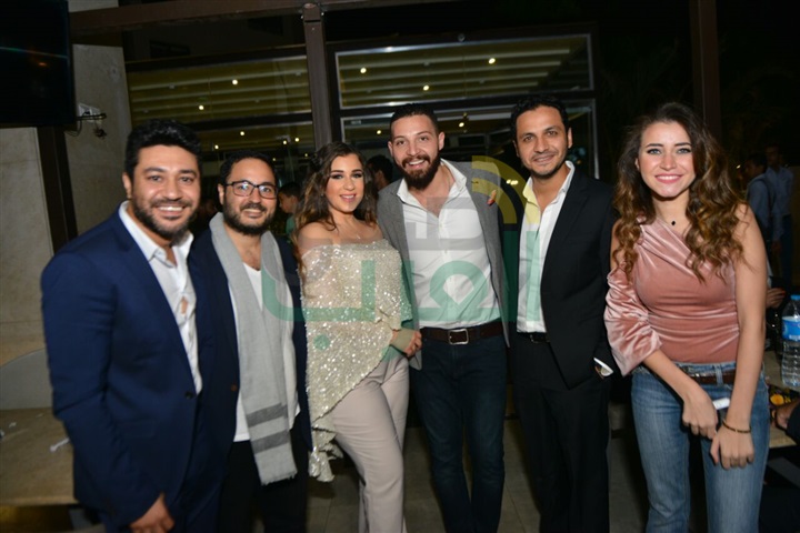 بالصور.. شريف منير يحتفل بخطوبة ابنته اسما علي محمود حجازي بالصور.. شريف منير يحتفل بخطوبة ابنته اسما علي محمود حجازي
