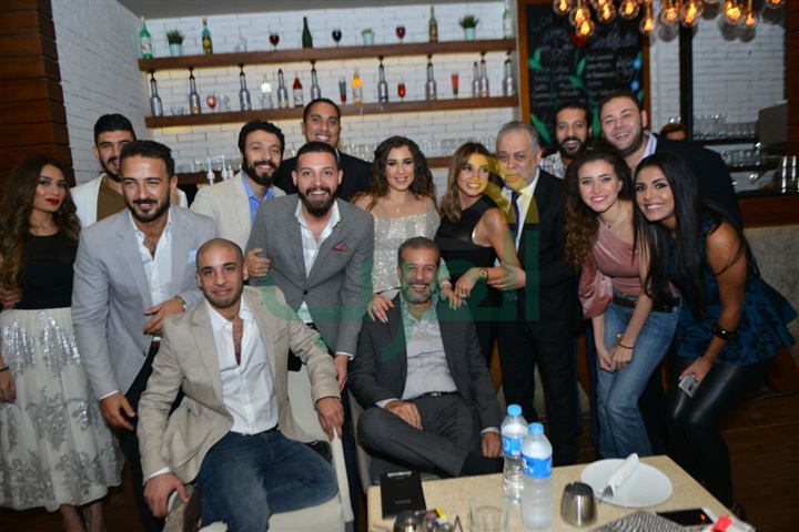 بالصور.. شريف منير يحتفل بخطوبة ابنته اسما علي محمود حجازي بالصور.. شريف منير يحتفل بخطوبة ابنته اسما علي محمود حجازي