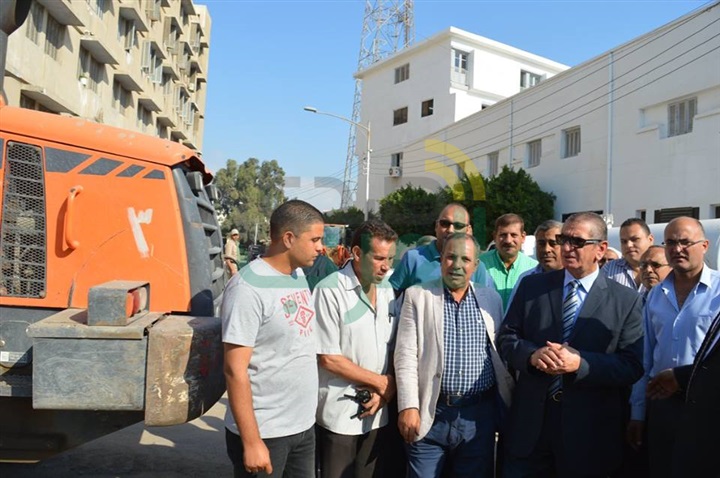 بالفيديو والصور.. بدء حملة نظافة مكثفة بكفر الشيخ