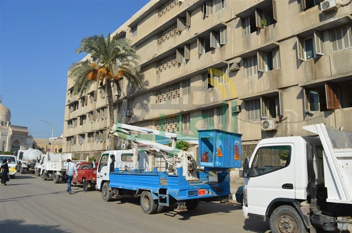 بالفيديو والصور.. بدء حملة نظافة مكثفة بكفر الشيخ