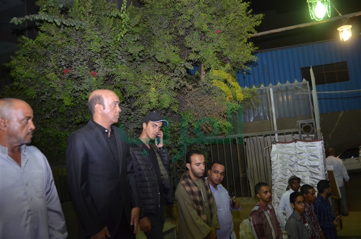 بالصور.. بدء عزاء الشيخ خليفة الشقيق الأكبر للفنان سليمان عيد بالصور.. بدء عزاء الشيخ خليفة الشقيق الأكبر للفنان سليمان عيد