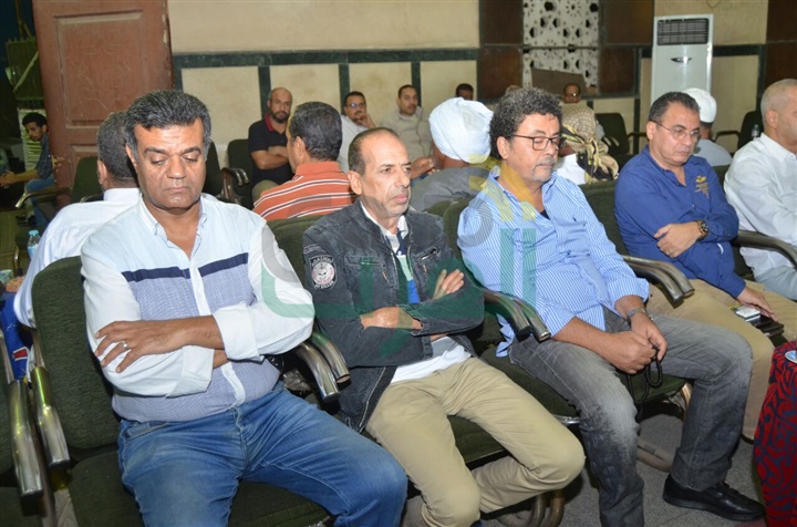 بالصور.. بدء عزاء الشيخ خليفة الشقيق الأكبر للفنان سليمان عيد بالصور.. بدء عزاء الشيخ خليفة الشقيق الأكبر للفنان سليمان عيد
