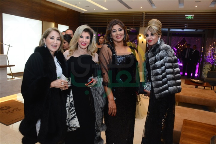بالصور.. فنانون وسياسيون وإعلاميون يحتفلون بزفاف ابنة إيناس الدغيدي بالصور.. فنانون وسياسيون وإعلاميون يحتفلون بزفاف ابنة إيناس الدغيدي