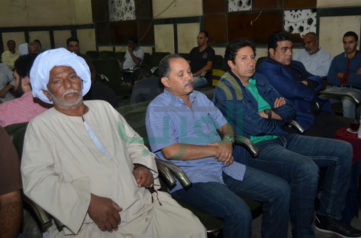 بالصور.. انتهاء عزاء شقيق سليمان عيد بحضور نجوم الفن بالصور.. انتهاء عزاء شقيق سليمان عيد بحضور نجوم الفن