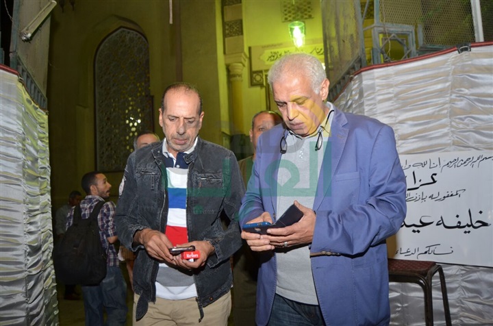 بالصور.. انتهاء عزاء شقيق سليمان عيد بحضور نجوم الفن بالصور.. انتهاء عزاء شقيق سليمان عيد بحضور نجوم الفن