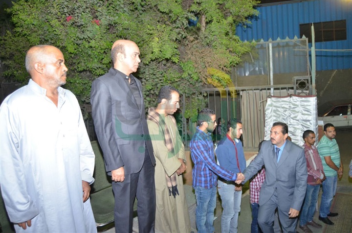 بالصور.. انتهاء عزاء شقيق سليمان عيد بحضور نجوم الفن بالصور.. انتهاء عزاء شقيق سليمان عيد بحضور نجوم الفن